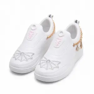 Premium Women’s White Slip-On Sneakers with Gold Chain