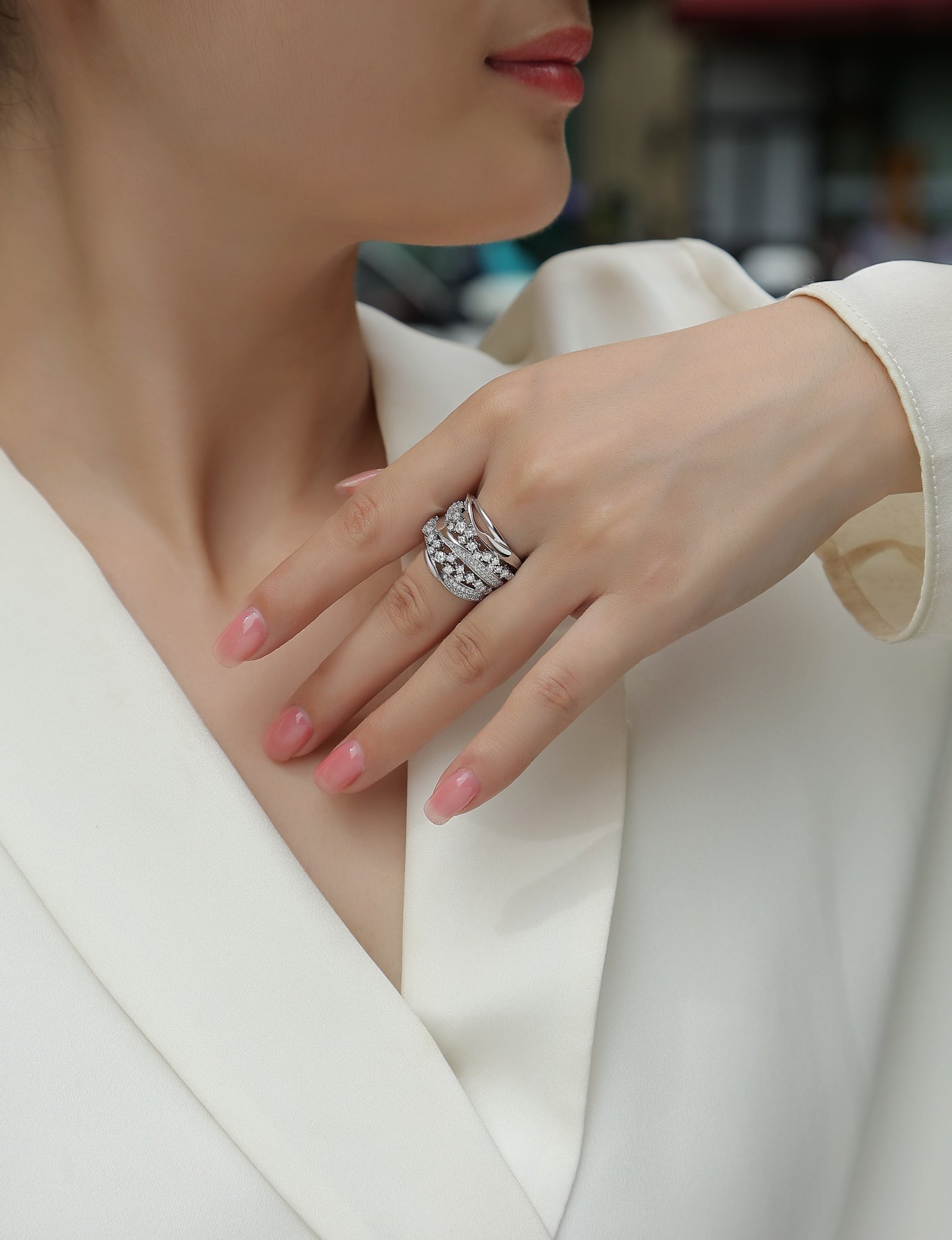 Luxury Moissanite Wedding Ring Set | S925 Sterling Silver Platinum-Plated Band - Image 8