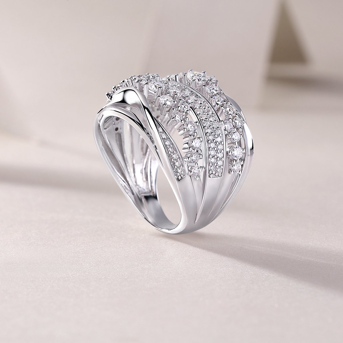 Luxury Moissanite Wedding Ring Set | S925 Sterling Silver Platinum-Plated Band - Image 3
