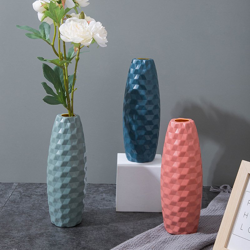 Nordic Style Shatterproof Flower Vase: Origami Imitation Ceramic Geometric Pot