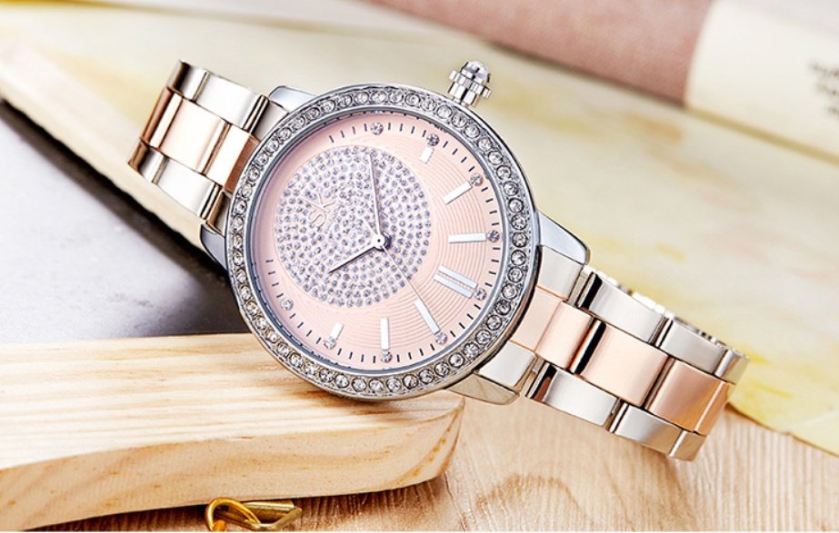 Elegant Drill Steel Belt Watch: Luxury Fashion Accessory for Ladies - Image 3