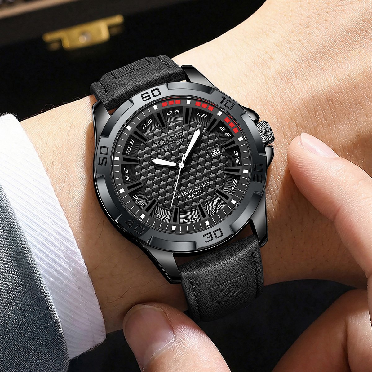 Men's Concept Watch: Large Dial Fashionable Wristwatch