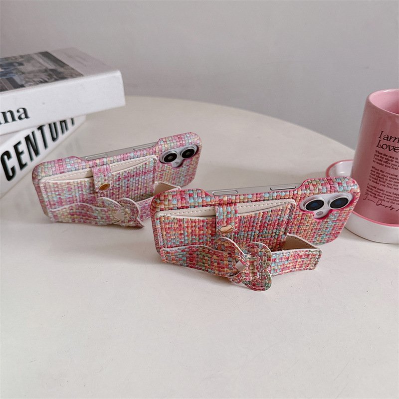 Woven Heart-Shaped Phone Cardholder for iPhone 14/15/16/17 - Image 3