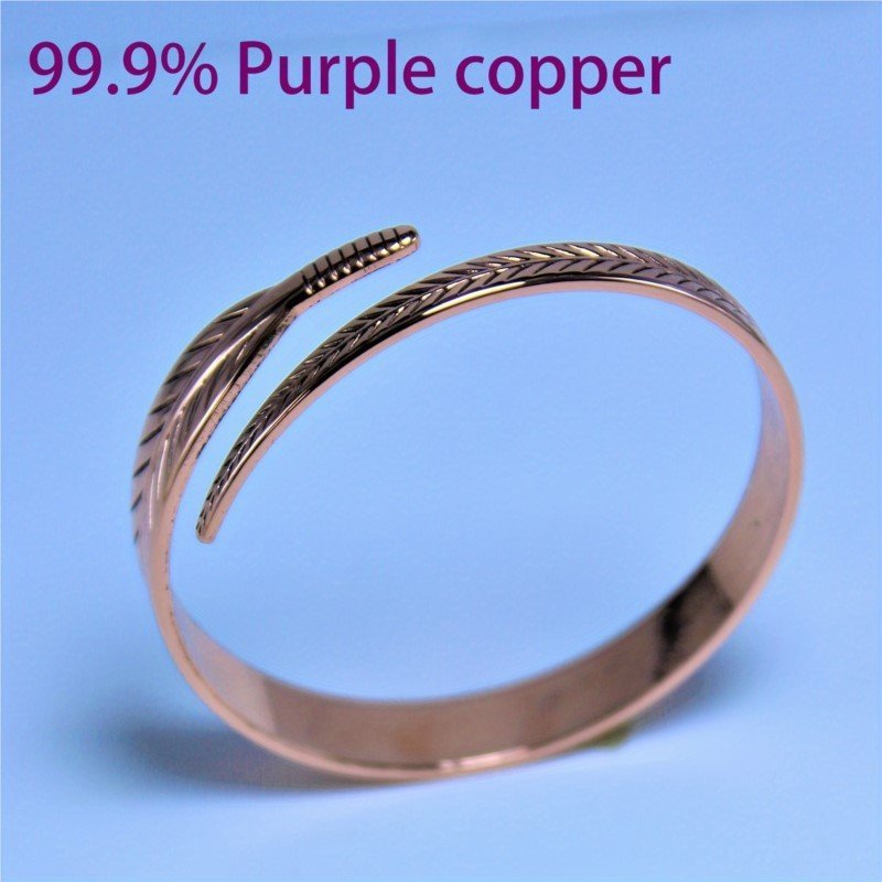 Retro Copper Leaf Pattern Bracelet | Vintage Style Unisex Bangle - Image 3