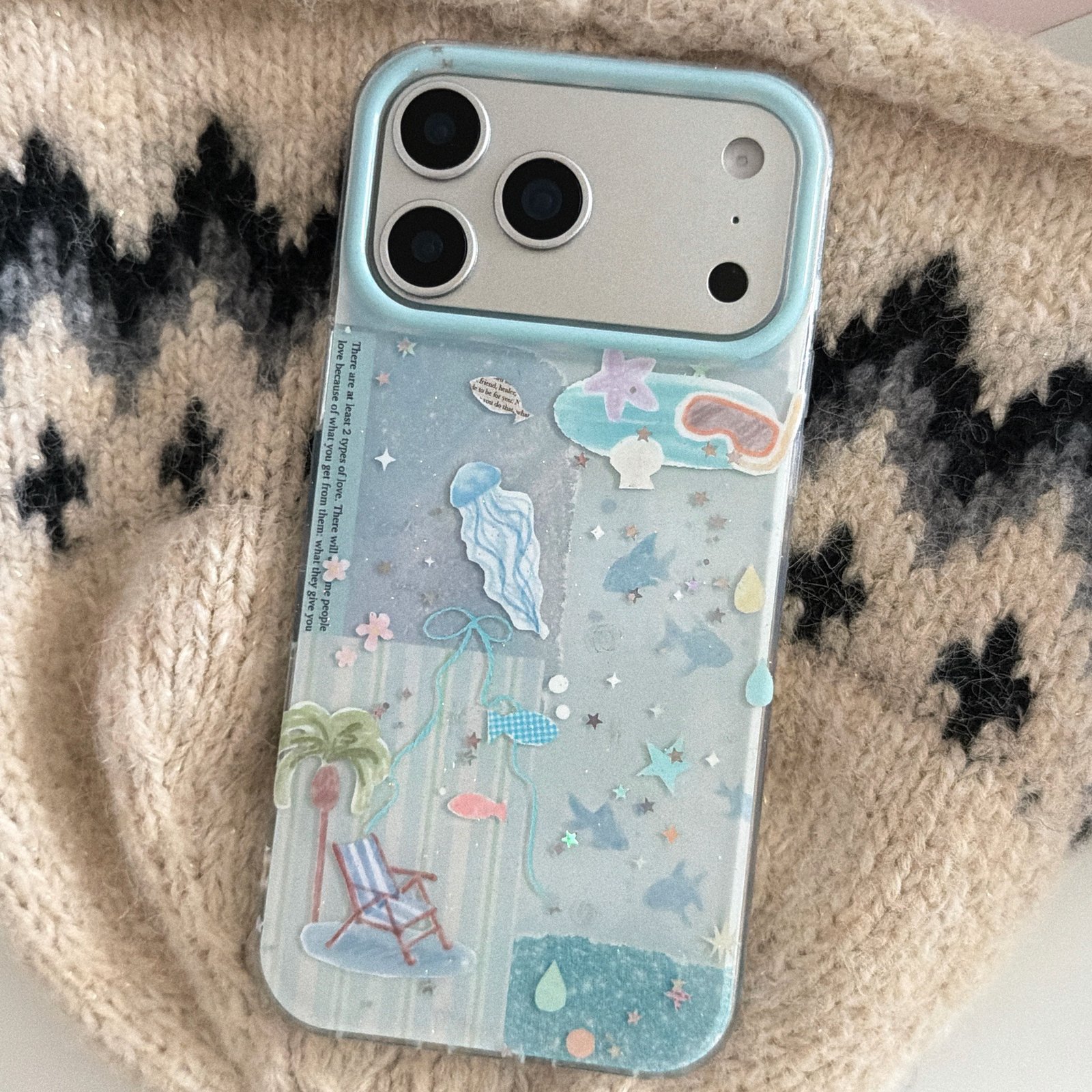 Blue Jellyfish Glitter Case – Sparkly Protective Cover for iPhone 13/14/15/16/17