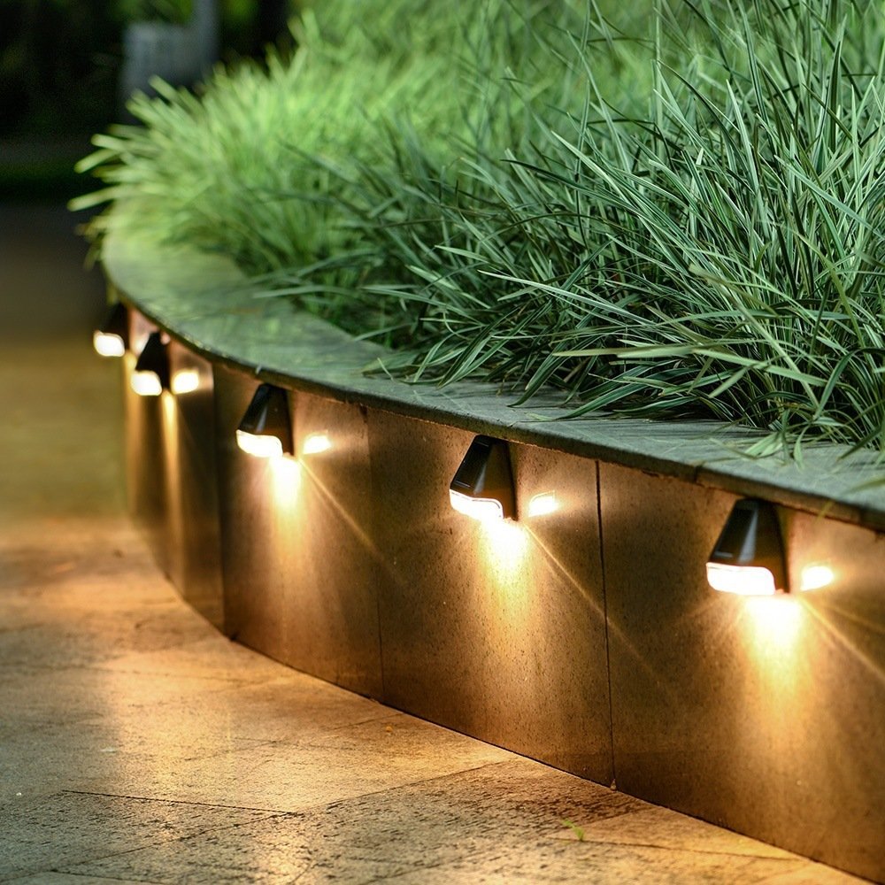 Solar Outdoor Waterproof LED Step Light – Weatherproof Garden & Fence Wall Lamp