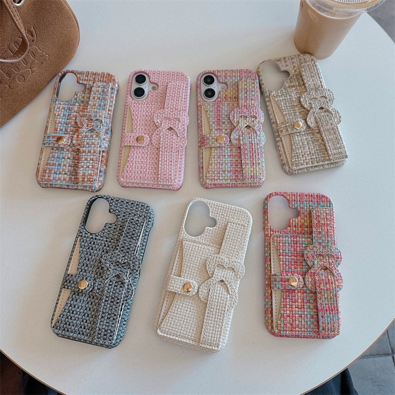 Woven Heart-Shaped Phone Cardholder for iPhone 14/15/16/17
