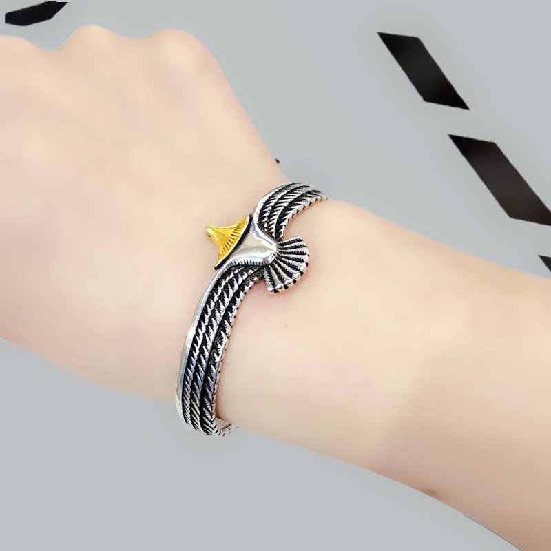 Viking Eagle Bracelet: Vintage Nordic Style Adjustable Bangle - Image 2