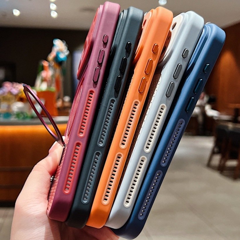 f4bf9694-76fb-4c81-a1b3-64348ba84374.jpg Honeycomb Magnetic Phone Cooler | MagSafe Compatible Wireless Cooling Stand - Image 8